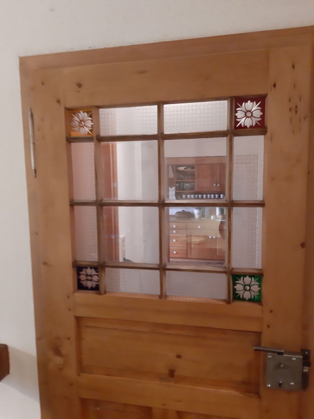 Holztür mit Glasfeldern